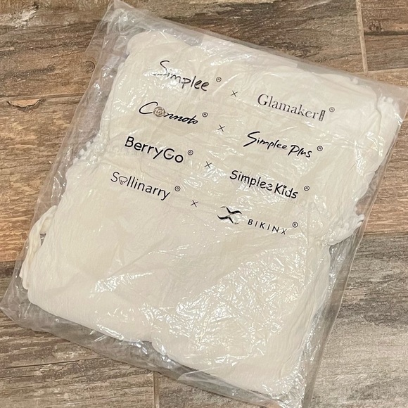 Strapless Ruffle Romper - Picture 5 of 6